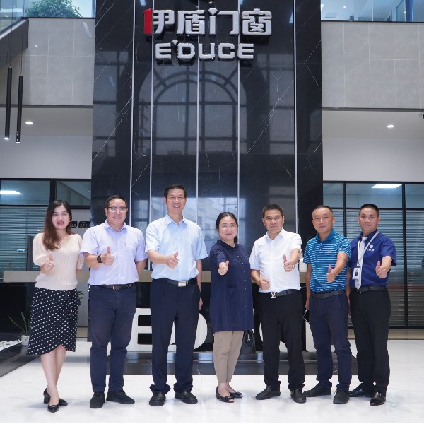 眾科聯走進伊盾門窗，就工業4.0數智化時代共謀發展進行探討交流！