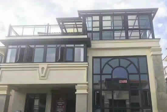 門窗加盟代理，應(yīng)該如何選擇適合自己的品牌來賺錢？