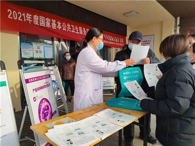 岱廟街道社區(qū)衛(wèi)生服務(wù)中心開展“年終健康大盤點(diǎn)”健康咨詢服務(wù)活動